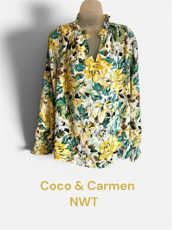 Coco + Carmen Tops - NWT Coco + Carmen Yellow Green Floral V-Neck Ruffle Blouse PLUS: 2X #11